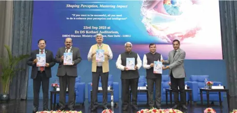 प्रतिबिम्ब 2025: सूचना युद्ध के युग में धारणाओं को आकार देना