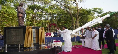 Hon'ble Vice President of India visited NPOL, Kochi Hon'ble Vice President of India visited NPOL, Kochi