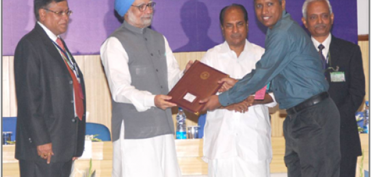 डॉ. एन राजेश पिल्लई को 2009 का वैज्ञानिक पुरस्कार मिला