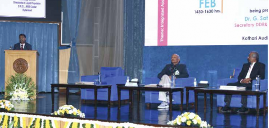 पृथ्वी विज्ञान मंत्रालय के सचिव डॉ एम रविचंद्रन राष्ट्रीय विज्ञान दिवस-2022 समारोह के दौरान मुख्य भाषण देते हुए