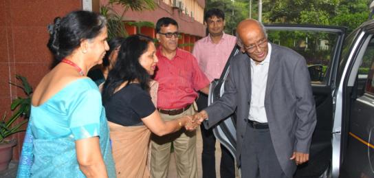 Visit of Dr VS Arunachalam