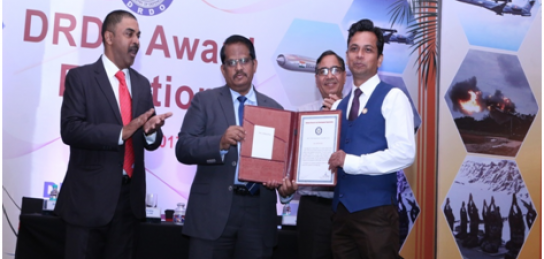 Mr. Aditya Raj received Best Performance Award 2016